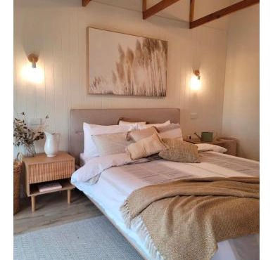 Weeroona Home - Place of Rest