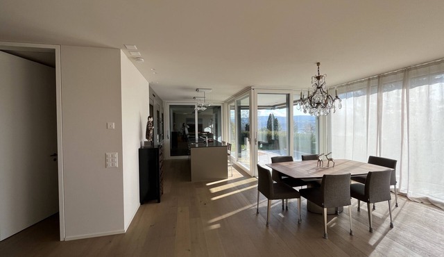 WEF Luxuriöse Villa mit Seeblick