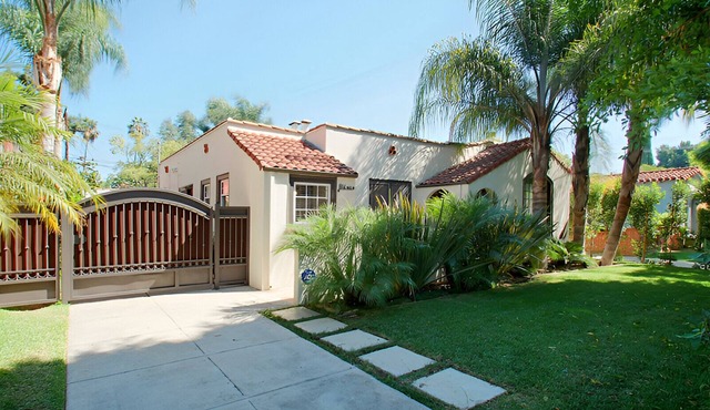 WeHo Central 3-bedroom 2 bath Spanish Colonial & Garden