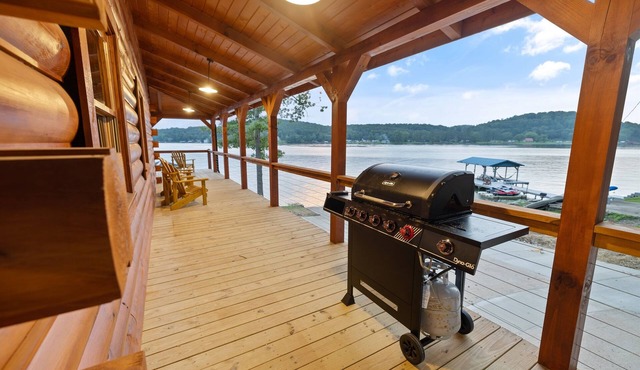 Weiss lake 3 cabins lake front,boat