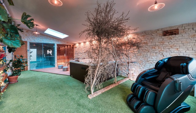 Welcome to "La Remise en Forme". A unique place to relax!