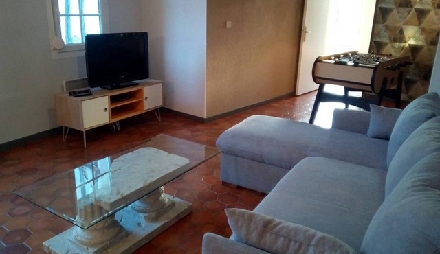 Welcome to casa T3. Apartment in the heart of the village of Giffaumont-Champaubert.