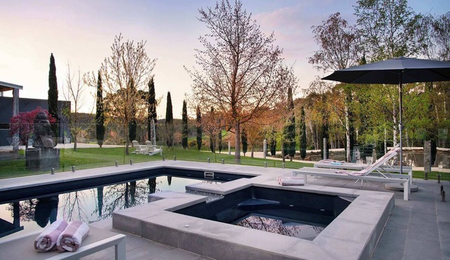 Welcome Paddock Solar Pool & Spa- Great for Summer