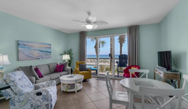 Welcome to 103 East! Beachfront with Beach Service and Free Activities!