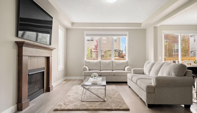 WELCOME TO A MAGNIFICENT HOME IN AIRDRIE