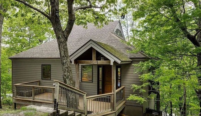 Welcome to a beautifully Wintergreen chalet offering the perfect blend of luxury, comfort, and an unbeatable ski-in/ski-out-style location. Nestled just yards from the Eagles Swoop ski slope, no driving, no shuttles, just effortless mountain access.