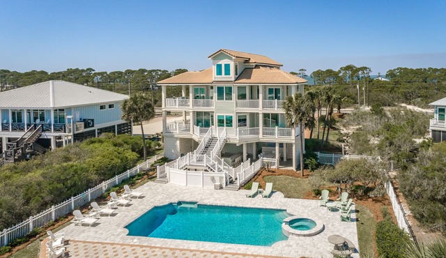 Welcome to Aisle of Palms!