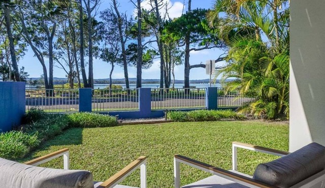 Welcome to "Bay Views on Esplanade"