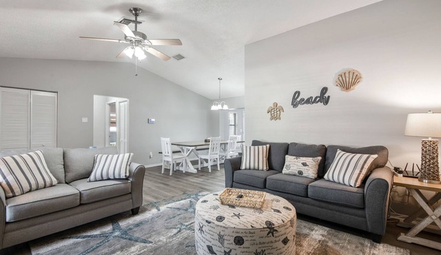 Welcome to Beachy Breeze - A Quiet Coastal Pool Home - 10 minutes from the Beach