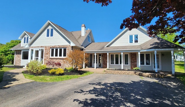 Welcome to beautiful Cape Bretton island,home of the world famous Cabot trail.