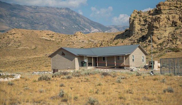 Welcome to Bennett Creek Cottage in beautiful Clark, Wyoming!