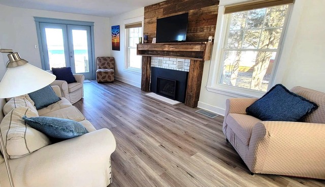 Welcome to Blue County House!