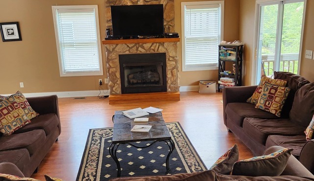 Welcome to Boater’s Paradise – Your Perfect Family Retreat!