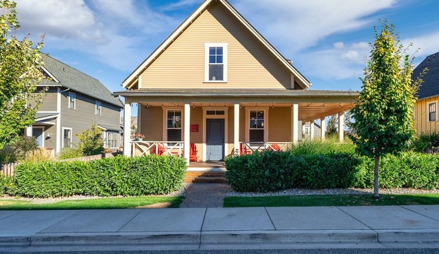 Welcome to Cabernet Cottage at The Lookout at Lake Chelan