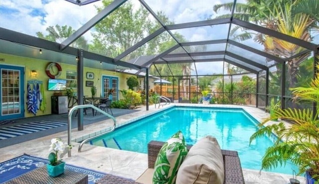 Welcome to "Casa Amarilla"nn