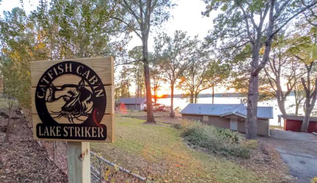 Welcome to Catfish Cabin!