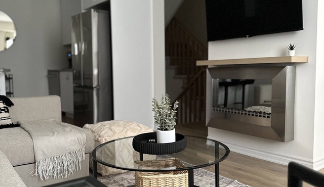 Welcome to Cityscape Serenity Stay, a chic retreat in an upscale city