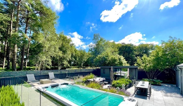 Welcome to country living at its very finest.