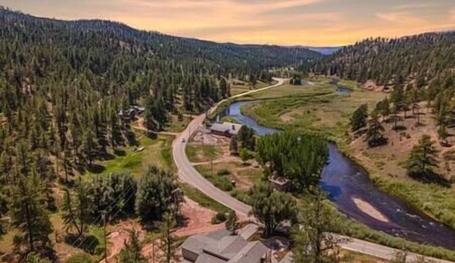 Welcome to Deckers South Platte River House!