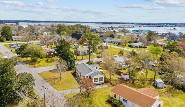 Welcome to Flat on Fifth! Downtown Swansboro