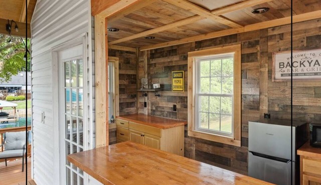 Welcome to Getaway Cove at Lake Hickory – Your Perfect Lakefront Escape!