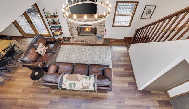 Welcome to House in the Trees in The Hideout!