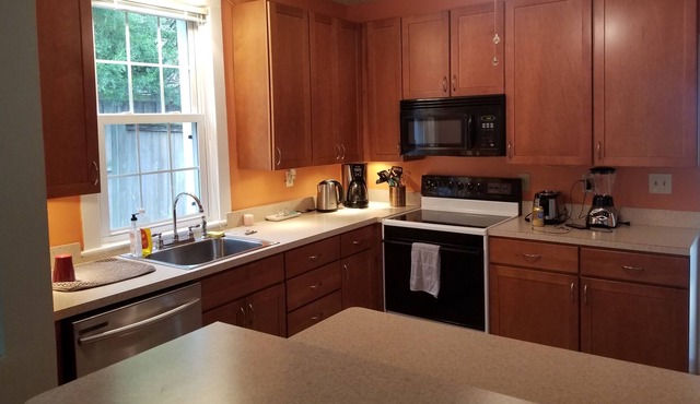 Welcome to idylhome , nice place to relax, three bedroom home and two bathroom