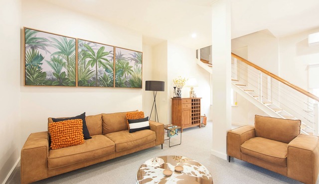 Welcome to Il Cortile - two storey apartment in central Echuca