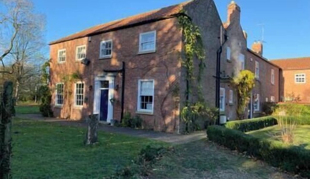 Welcome to Kexby House!, Welcome to Kexby House!