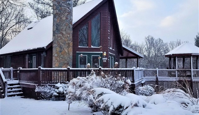 Welcome to LAZY DEER CABIN!
