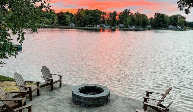 Welcome to Louann Lodge! A Lakefront Retreat!