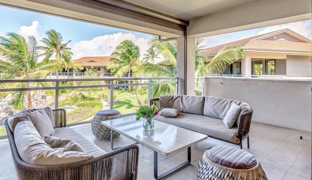 Welcome to Luana Villa 9D Oceanfront Resort , Upstairs, Mountain/Pool view