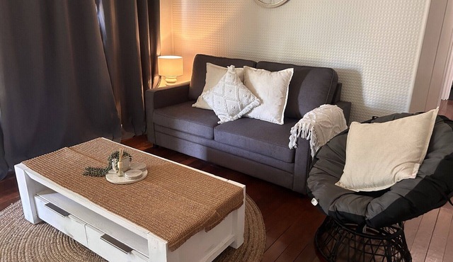 Welcome to our 3 Bedroom town house, located in a quiet street close to town.