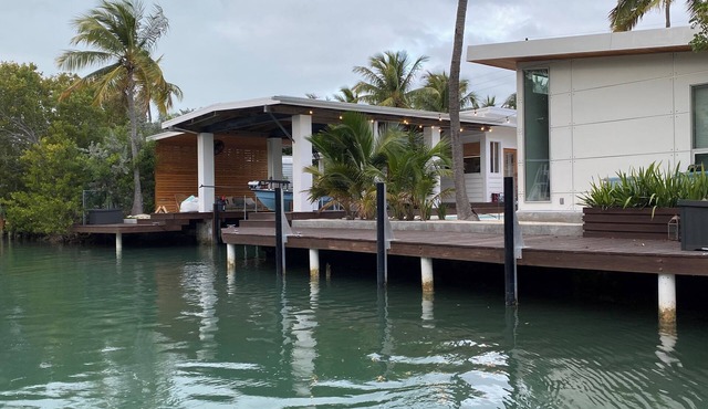 Welcome to Our Beautiful Spacious 2 BR Home in the Heart of Islamorada, Florida