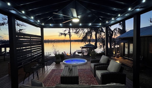 Welcome to our home! Lakefront Living, Where Beautiful Sunsets are unforgettable