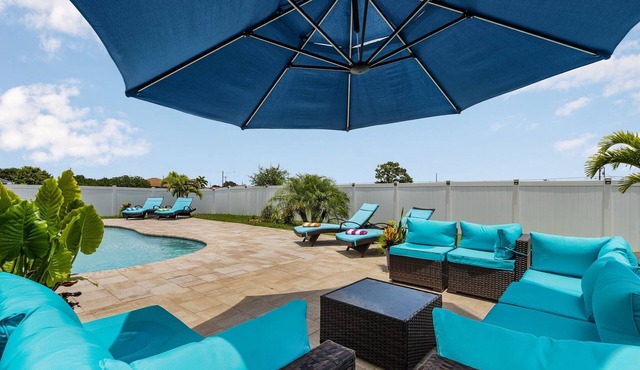 Welcome to our Modern Cape Escape with Heated Pool