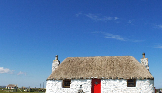 Welcome to our romantic, traditional thatched blackhouse; an ideal retreat