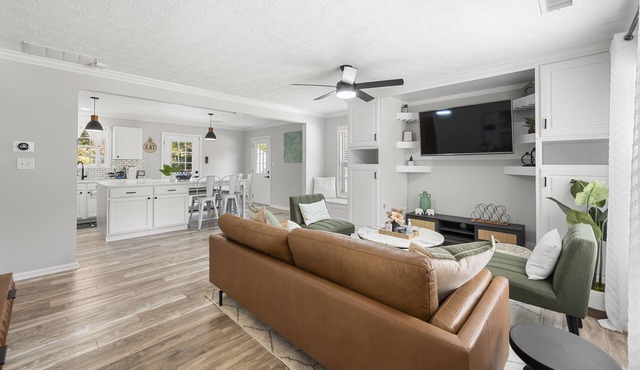 Welcome to our Suwanee Haven cottage