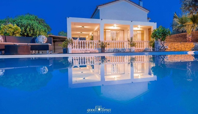 Welcome to Pnoe Villa!