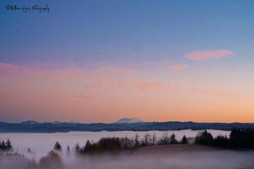 Welcome to Raven Ridge Lodge - where time slows