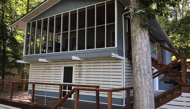 Welcome to relaxing Driftwood Lake Cottage on Ft. Loudon Lake