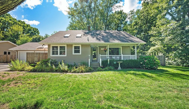 Welcome to Sips & Shore Inn! Tranquil location between the shore and wineries.