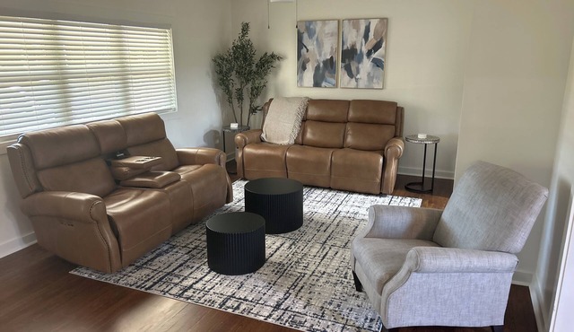 Welcome to South of Town in Brandon, MS — a cozy 3BR, 2BA fully furnished home.