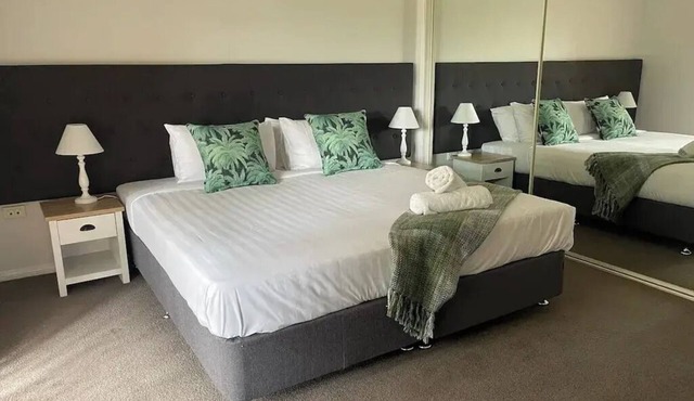 Welcome to Suburban Bliss: Elegant Villa 2!