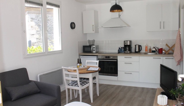 Welcome to Ty Cozy, 3* gîte for 2 people