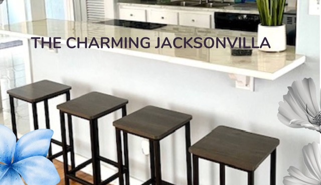 Welcome to The Charming Jacksonvilla 2-bedroom house great location!