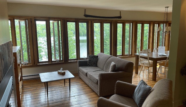 Welcome to the Chalets du Lac Grenier