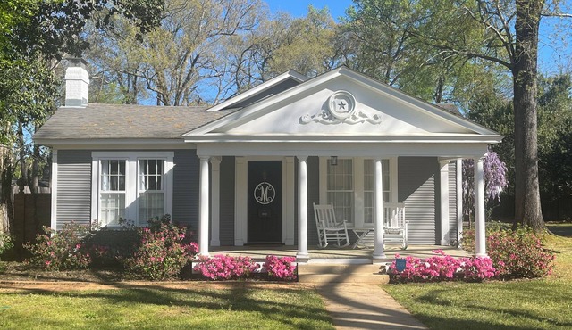 Welcome to the charming McKinney Morgan House in the oldest town in Texas!
