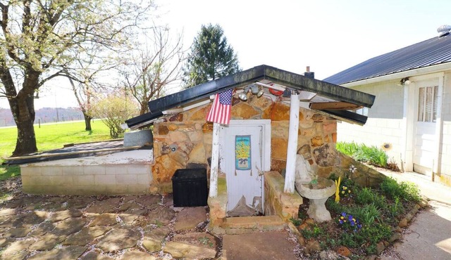Welcome to the Farmhouse at Cold Hill