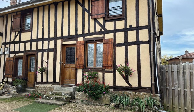 Welcome to the Gîte air du Temps spa available in summer